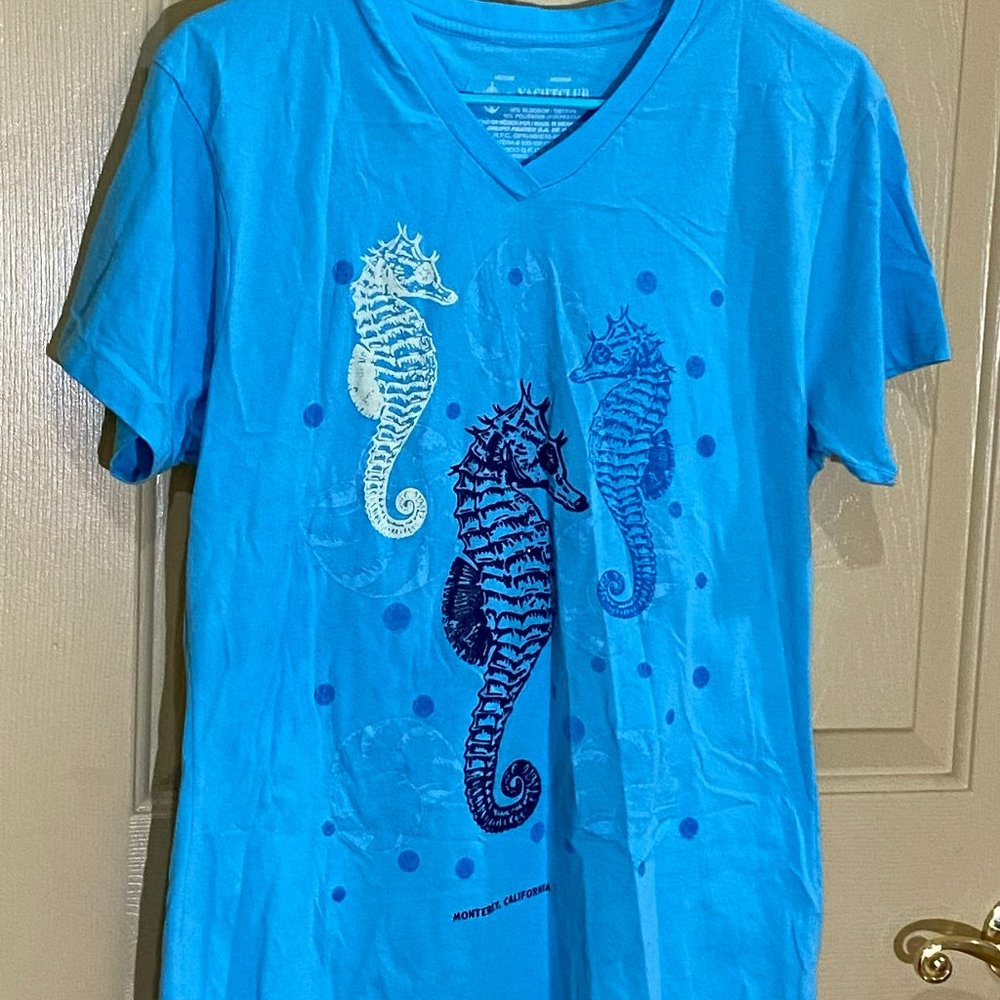 Yacht Club Medium Blue Seahorse Printed Tee